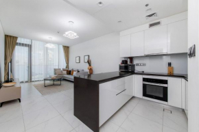 Aesthetic 1Br Chrystal Lagoon